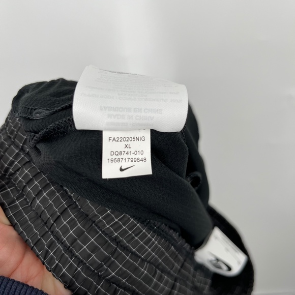 Nike Outdoor Play Big Kids' Loose Pants Size XL, Cargo Jogger Pull on School - Picture 10 of 10